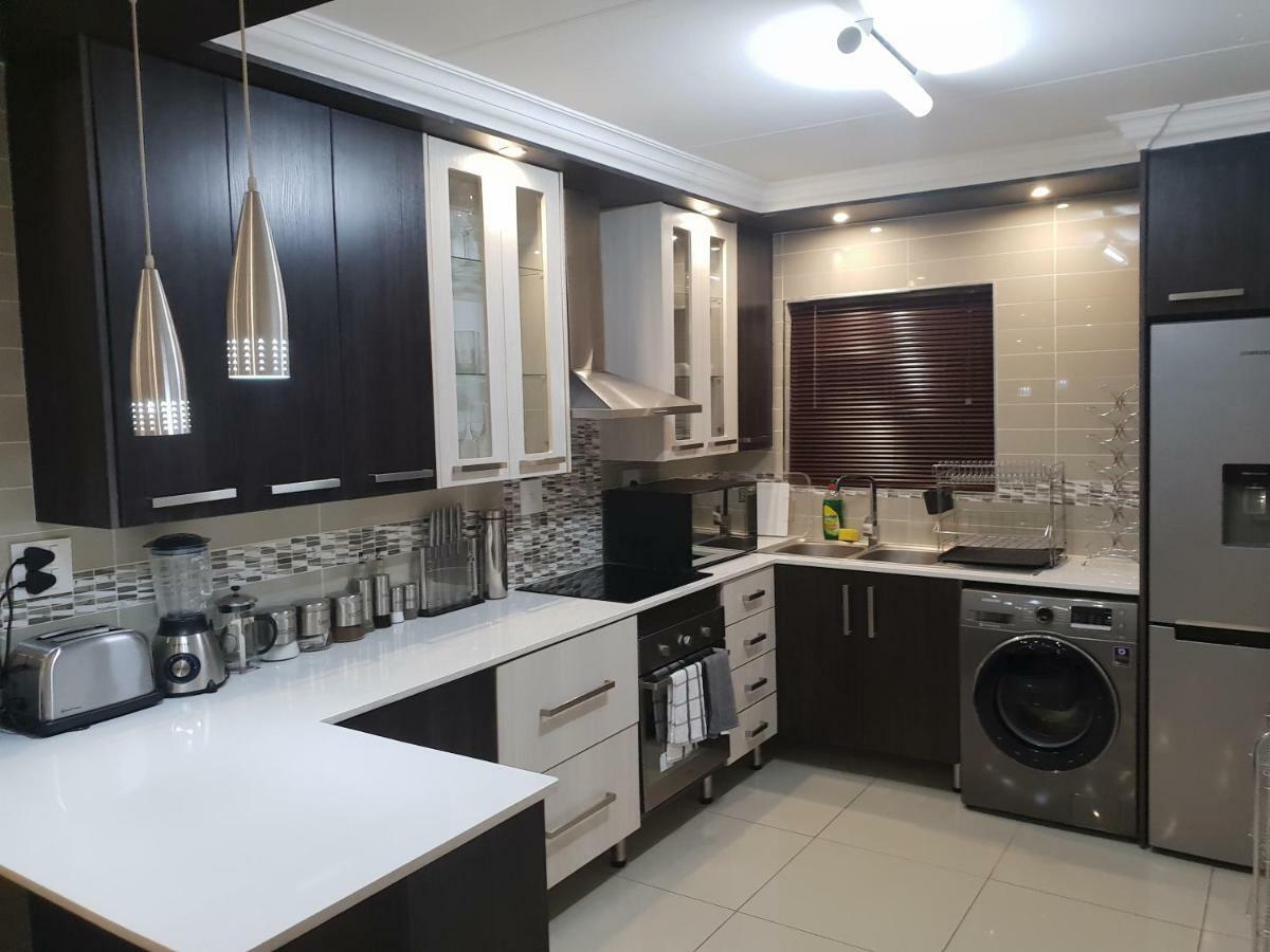 Semeni Asante 16 Apartment Johannesburg Bagian luar foto